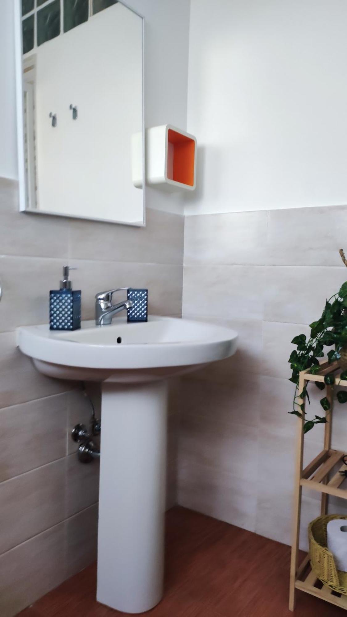 Amuni Rooms And Suite Lt Палермо Екстериор снимка